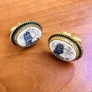 Scrimshaw Gold Cufflinks